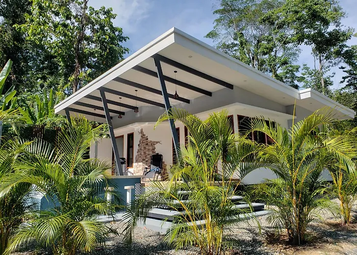 Villa Akala